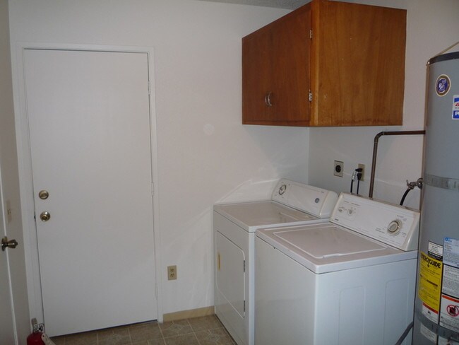 Building Photo - 3988 60th St