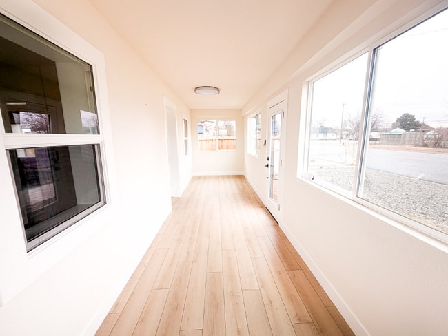 Building Photo - 509 11th St