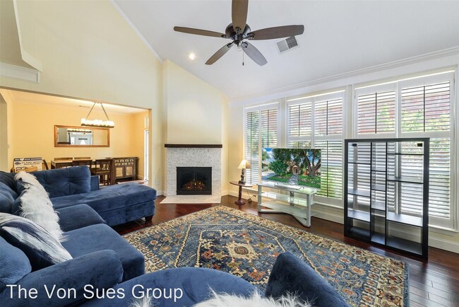 Building Photo - 3 br, 2.5 bath House - 4117 Stanton Boulevard