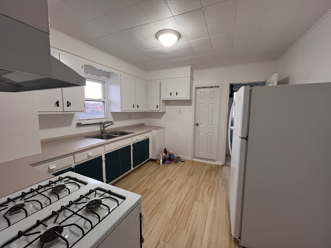 Building Photo - 9150 121st St