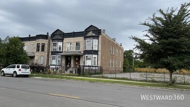 Building Photo - 8225 S Ingleside Ave