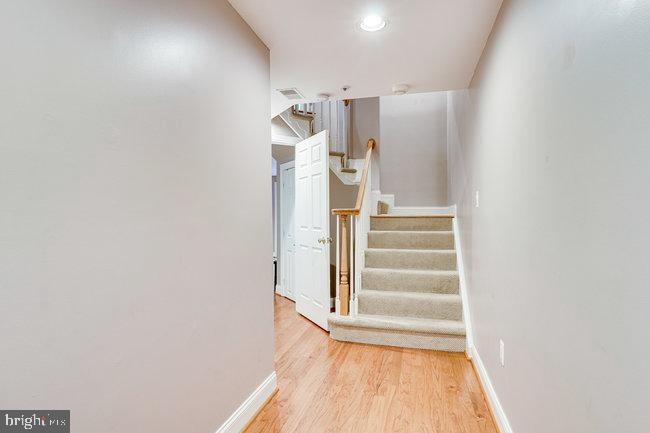 Foto del edificio - 2319 N Van Buren Ct