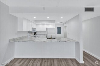 Building Photo - 25820 Hickory Blvd