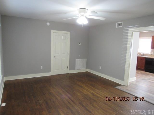 Foto del edificio - 1417 Garvin St