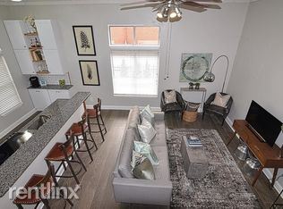 Building Photo - 224 E 13th St