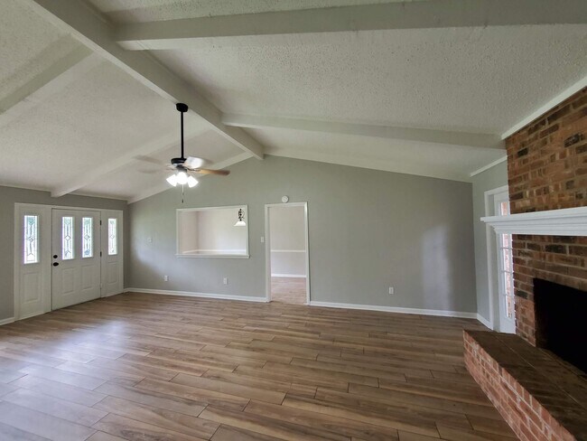 Building Photo - 9308 Walker Rd