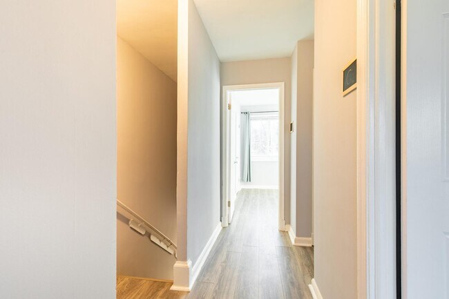 Foto del edificio - 1482 Bangor St SE
