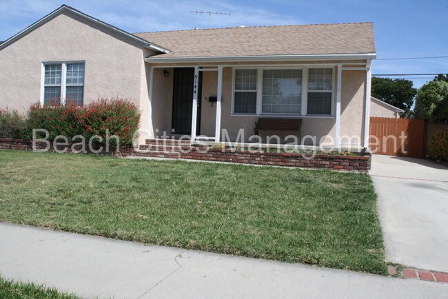 Building Photo - 5144 Coke Ave