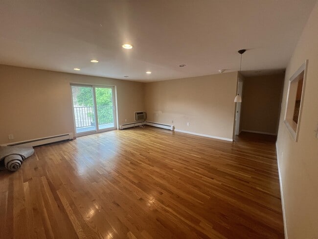Photo - 121 Tremont St (Boston, MA) Townhome