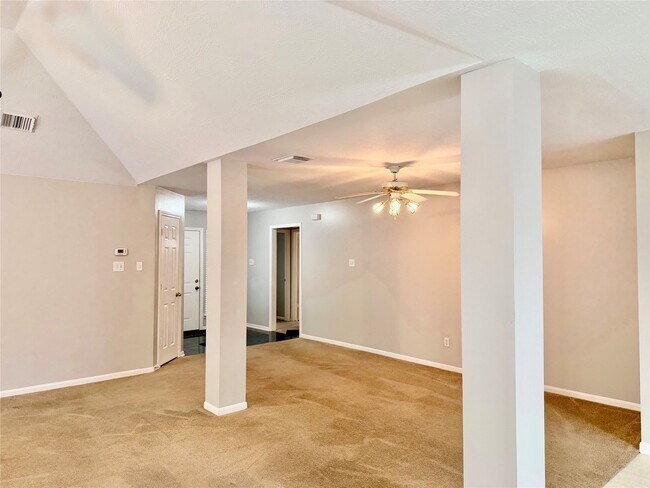 Foto del edificio - 10827 Moonlit Meadows Ct
