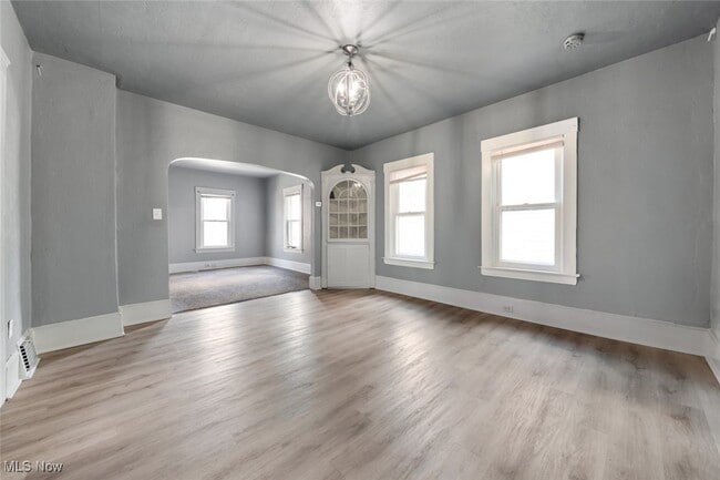 Foto del edificio - 4141 Cyril Ave