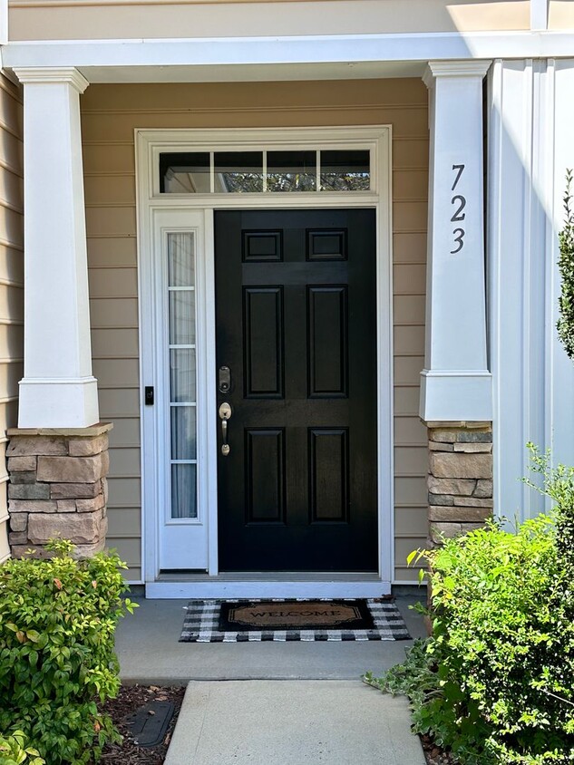 Building Photo - Exclusively Offered by Muse Realty, LLC