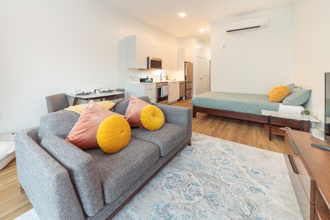 Fully Furnished - 26 Spring Apartments