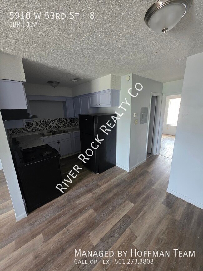 Foto del edificio - 5910 W 53rd St