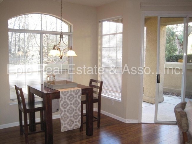 Foto del edificio - 7794 Tuscany Dr