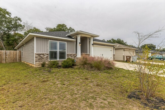 Foto del edificio - 5173 Peach Dr