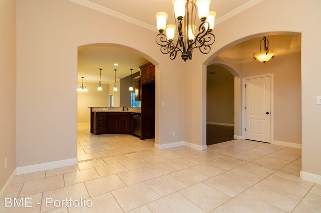 Foto del edificio - 4 br, 2 bath House - 6717 Blossom