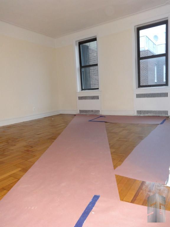Foto principal - 260 Lenox Rd