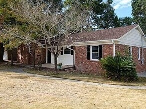 Building Photo - 3919 Gray Fox Dr