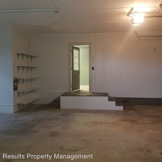 Building Photo - 2 br, 2 bath House - 2649 Greenville Rd