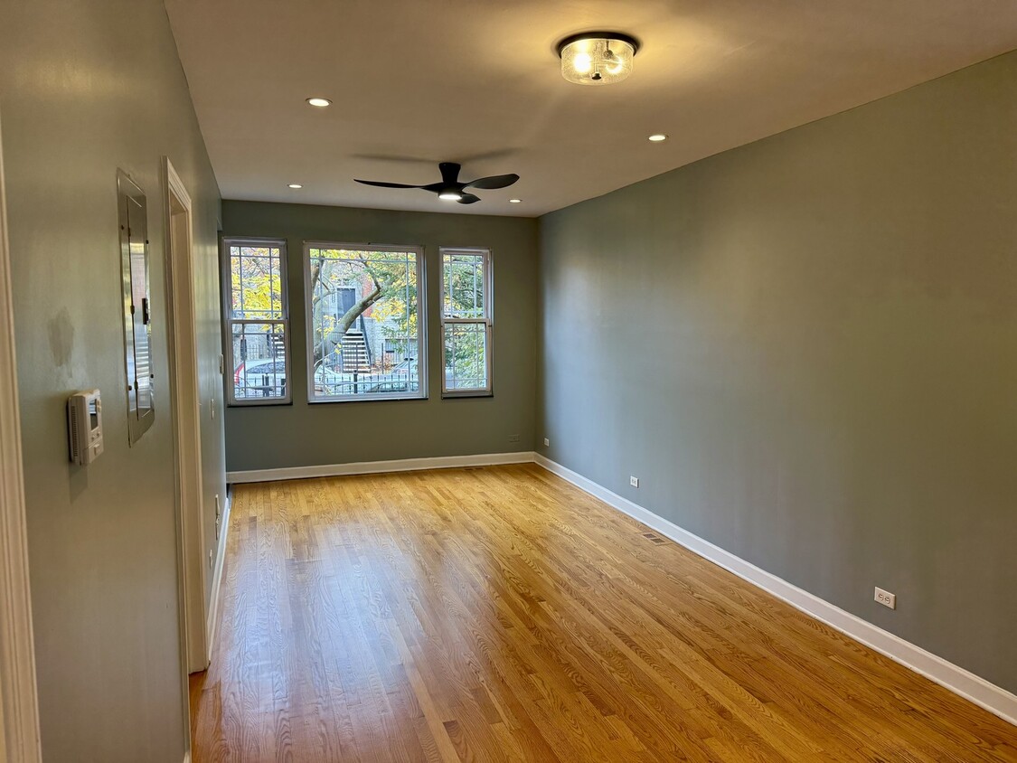 Building Photo - 1957 W Race Ave