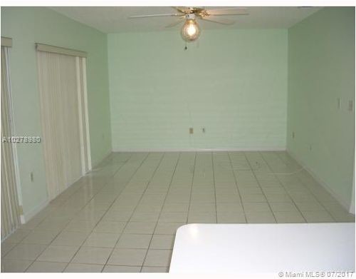 Building Photo - 2153 SW 104th Ave