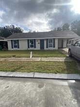Building Photo - 377 Pat Dr