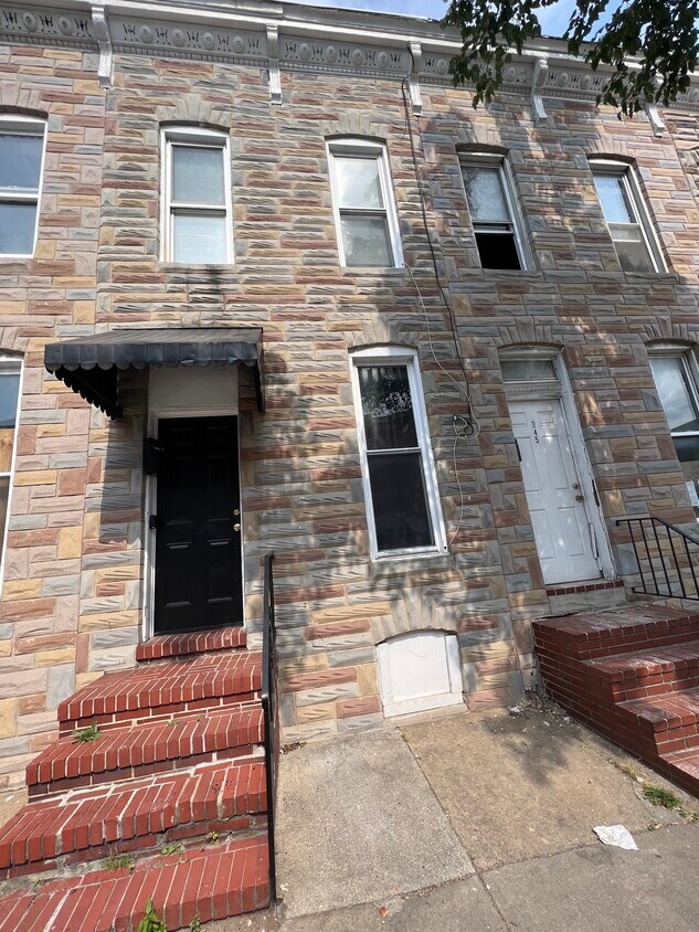 Primary Photo - 343 S Monroe St