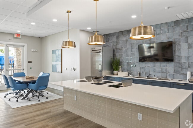 Demonstration Kitchen - Encore at Tradition