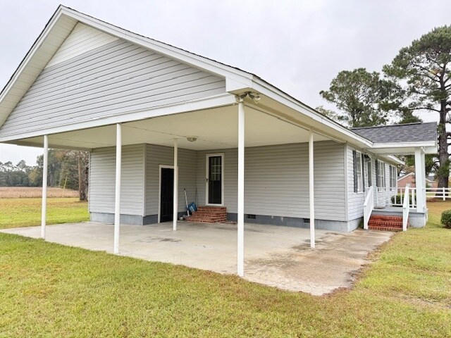 Foto del edificio - 2231 Willow Creek Rd