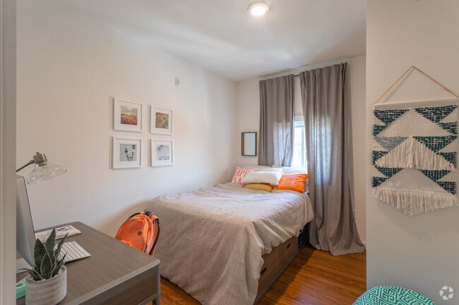 Bedroom D - UCity Flats