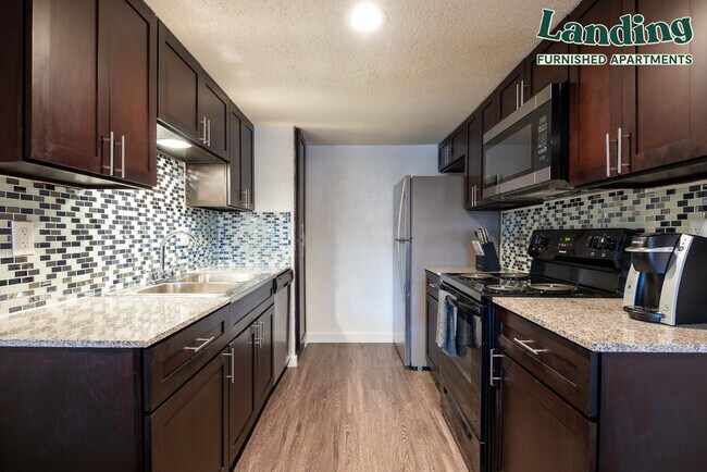 Building Photo - 2101 Burton Dr