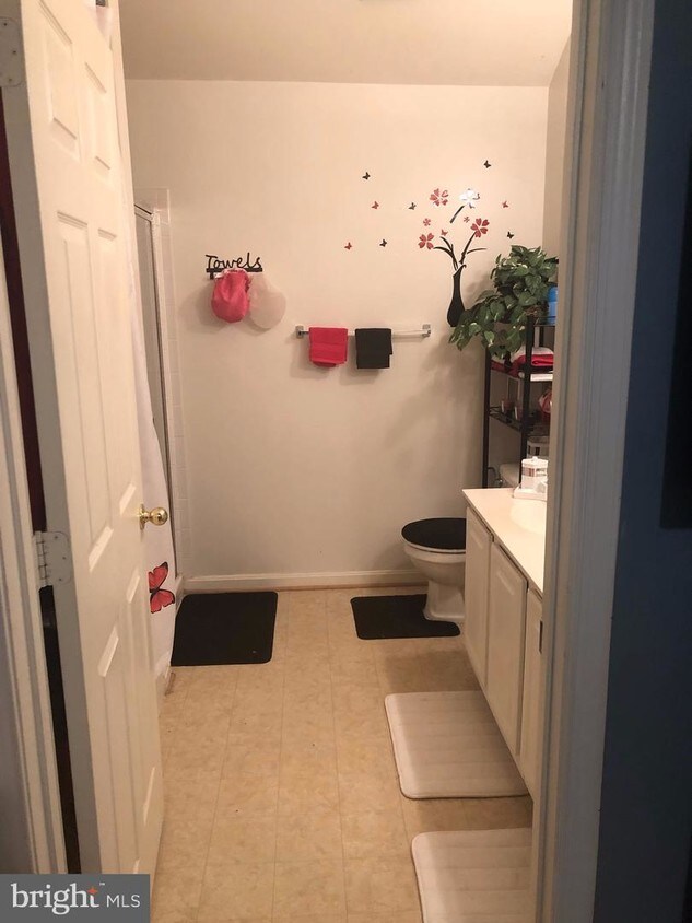 Primary Photo - 1511 Post Oak Dr