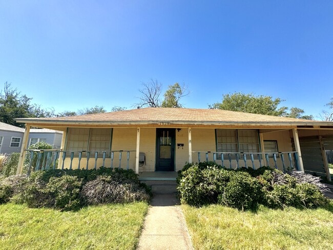 Building Photo - 1326 Hillcrest St