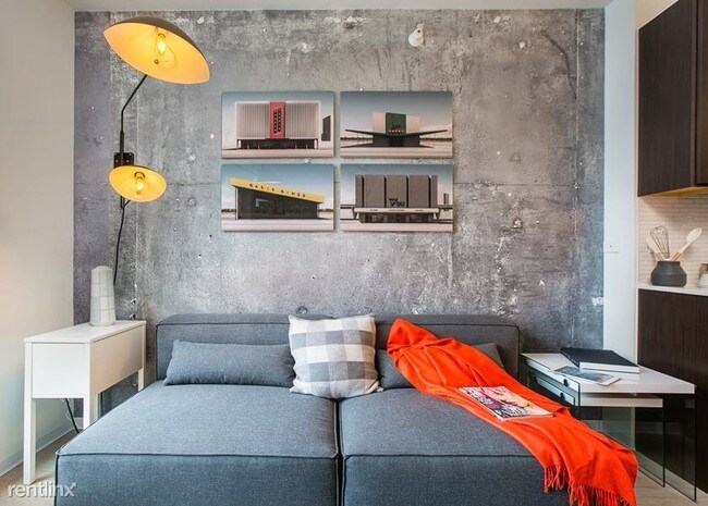 Foto del edificio - 2 br, 2 bath Condo - 212 W Superior St 2505