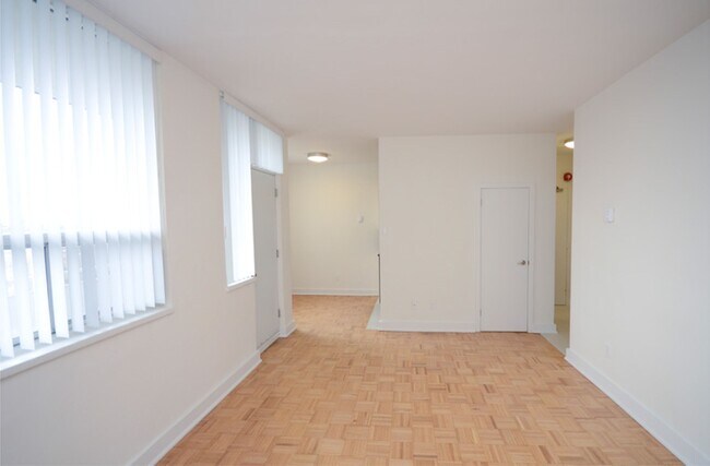 Photo du bâtiment - 188 Jameson Ave