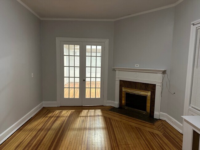 Bedroom - 182 Park Ave