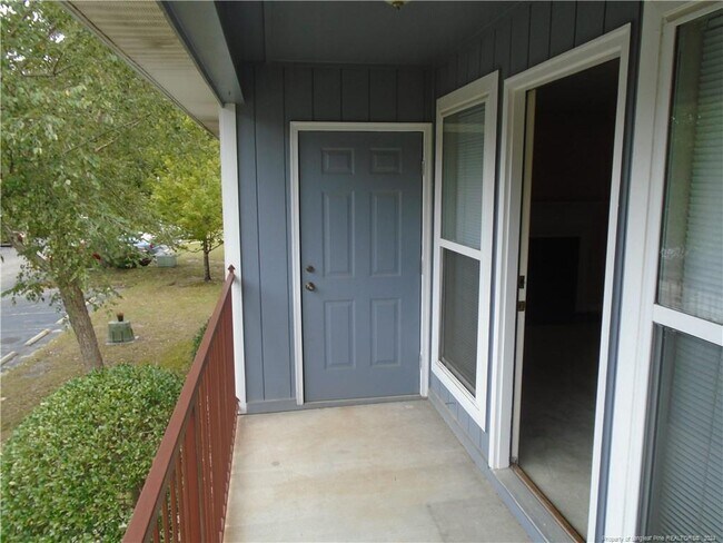 Building Photo - 1925 Sardonyx Rd