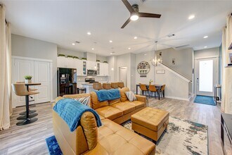 Building Photo - 415 Stonework Garden Ln