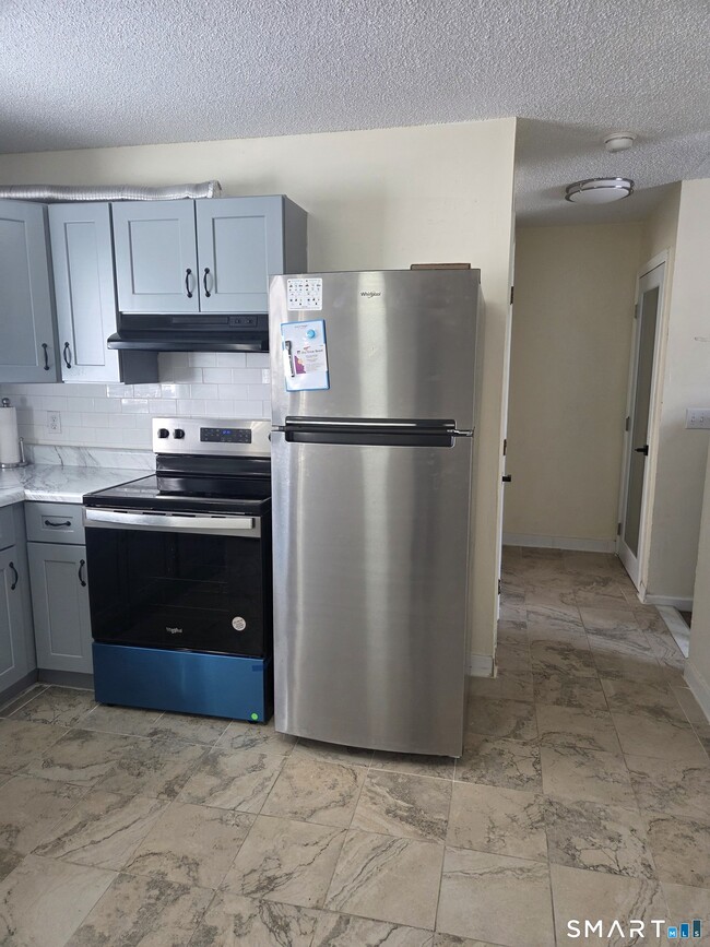 Building Photo - 1101 Highland Ave