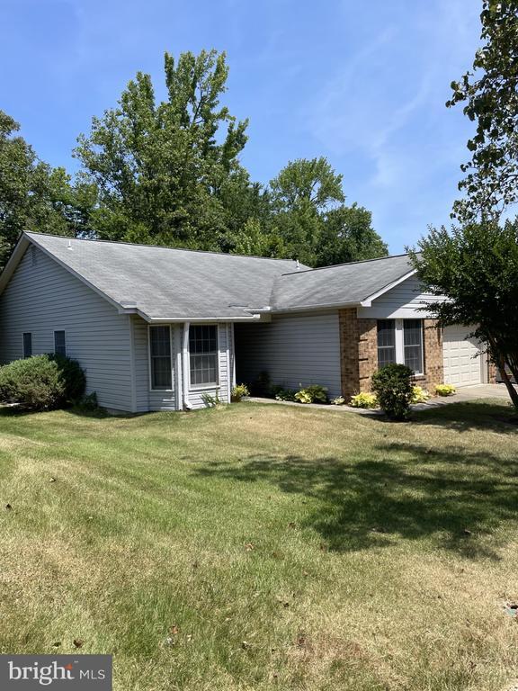 Building Photo - 858 Rudder Way
