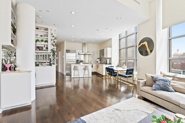 Foto del edificio - 360 Newbury St