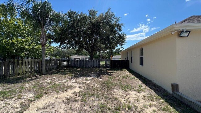 Building Photo - 795 Alcazar Ave