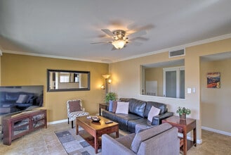 Building Photo - 3500 Hayden Rd