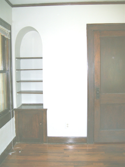 Building Photo - 1207 Keystone Ave