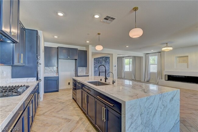 Foto del edificio - 6390 Montrose Park Ct
