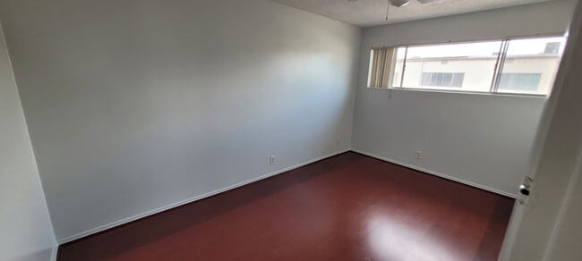 Building Photo - 210 N Alhambra Ave