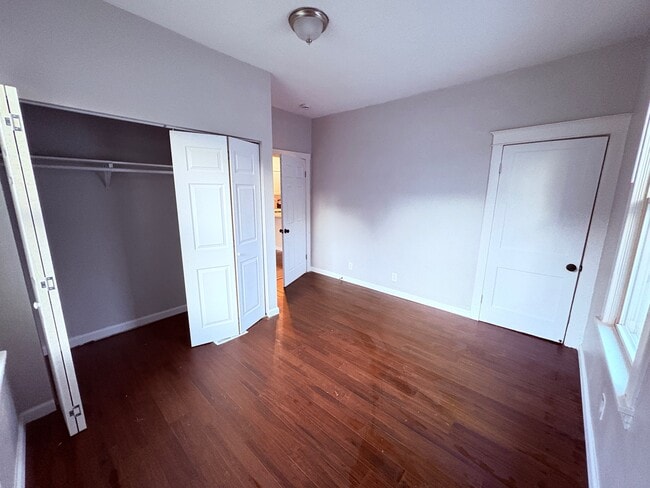 Foto del edificio - 2012 Schaeffer Pl