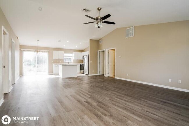 Foto del edificio - 940 GLEASON ST, Lehigh Acres, FL 33974
