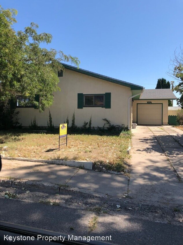 Foto principal - 3 br, 1 bath House - 1510 Crestmoor Drive